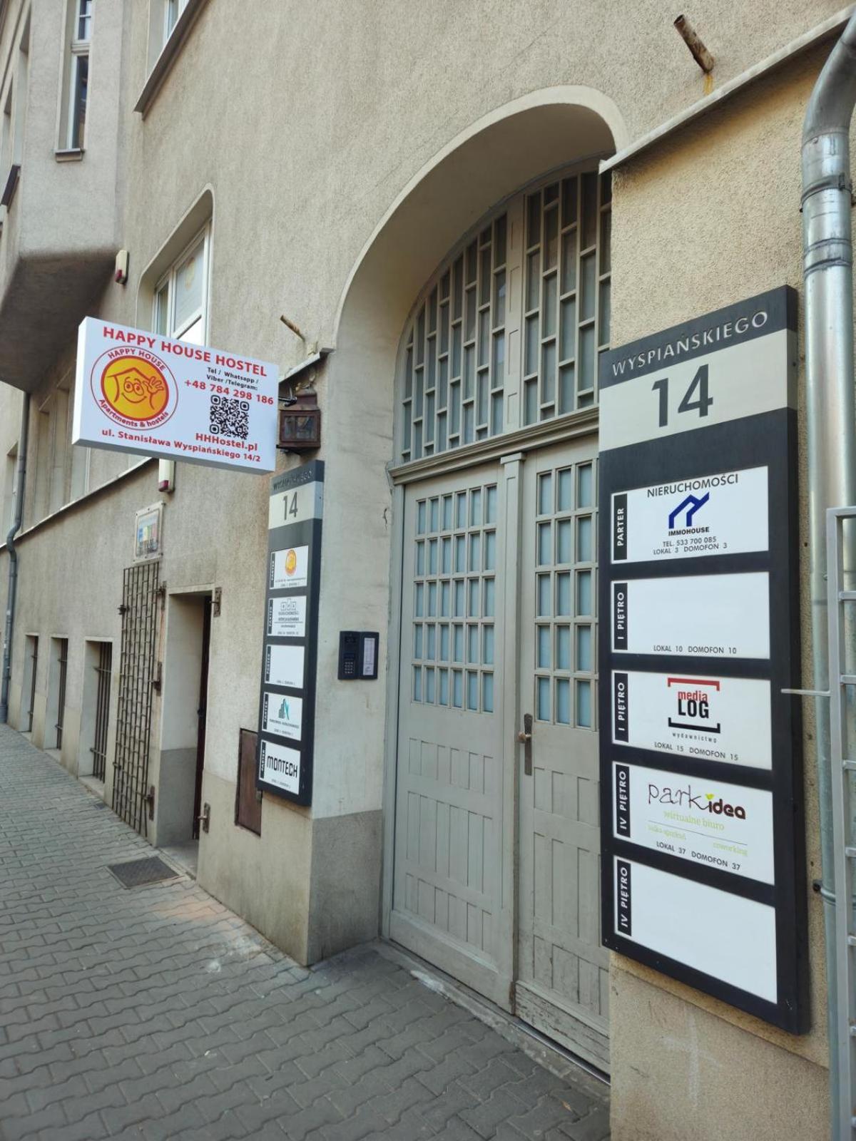 Happy House Hostel 포즈난 외부 사진
